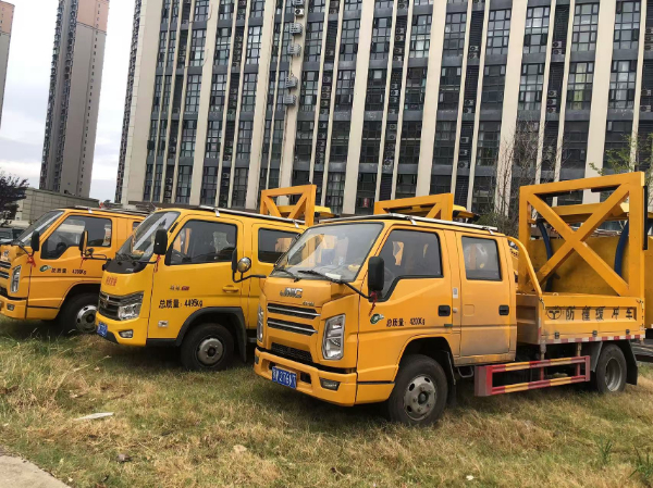 麻城100K防撞缓冲车出租，价格优惠